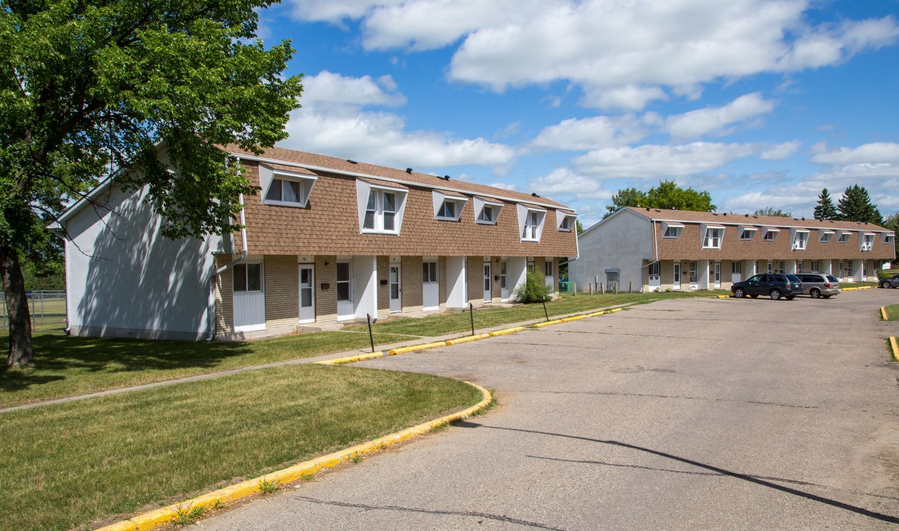 Hillside Townhouses Apartments, Alpine, Baker, Cascade & Delta Bay